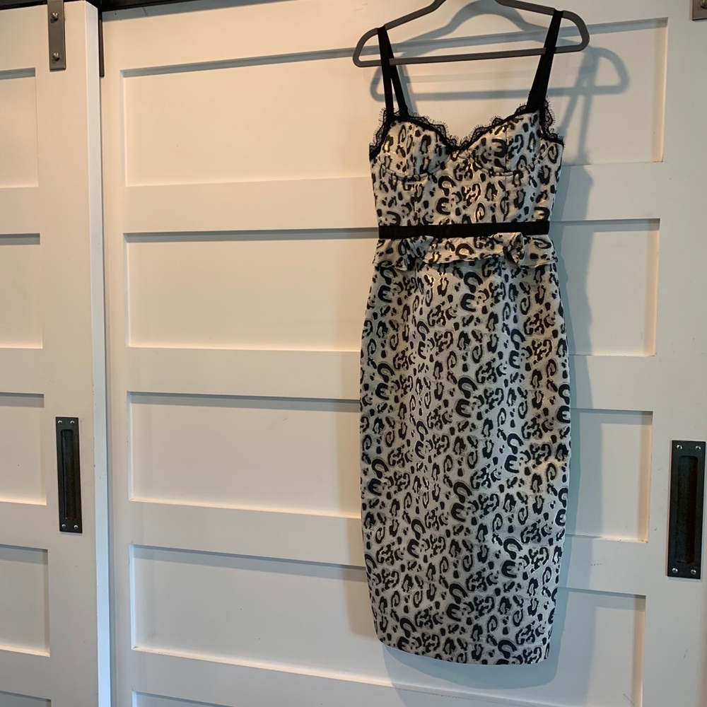 V.Chapman Midi Dress
